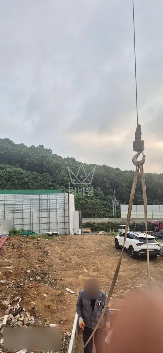 전남 여수시 호명동 크레인 중량물 인양 작업 현장