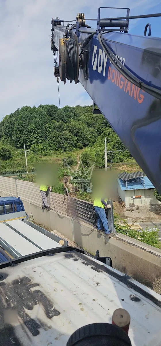 전남 목포시 무안동 크레인 중량물 인양 작업 현장