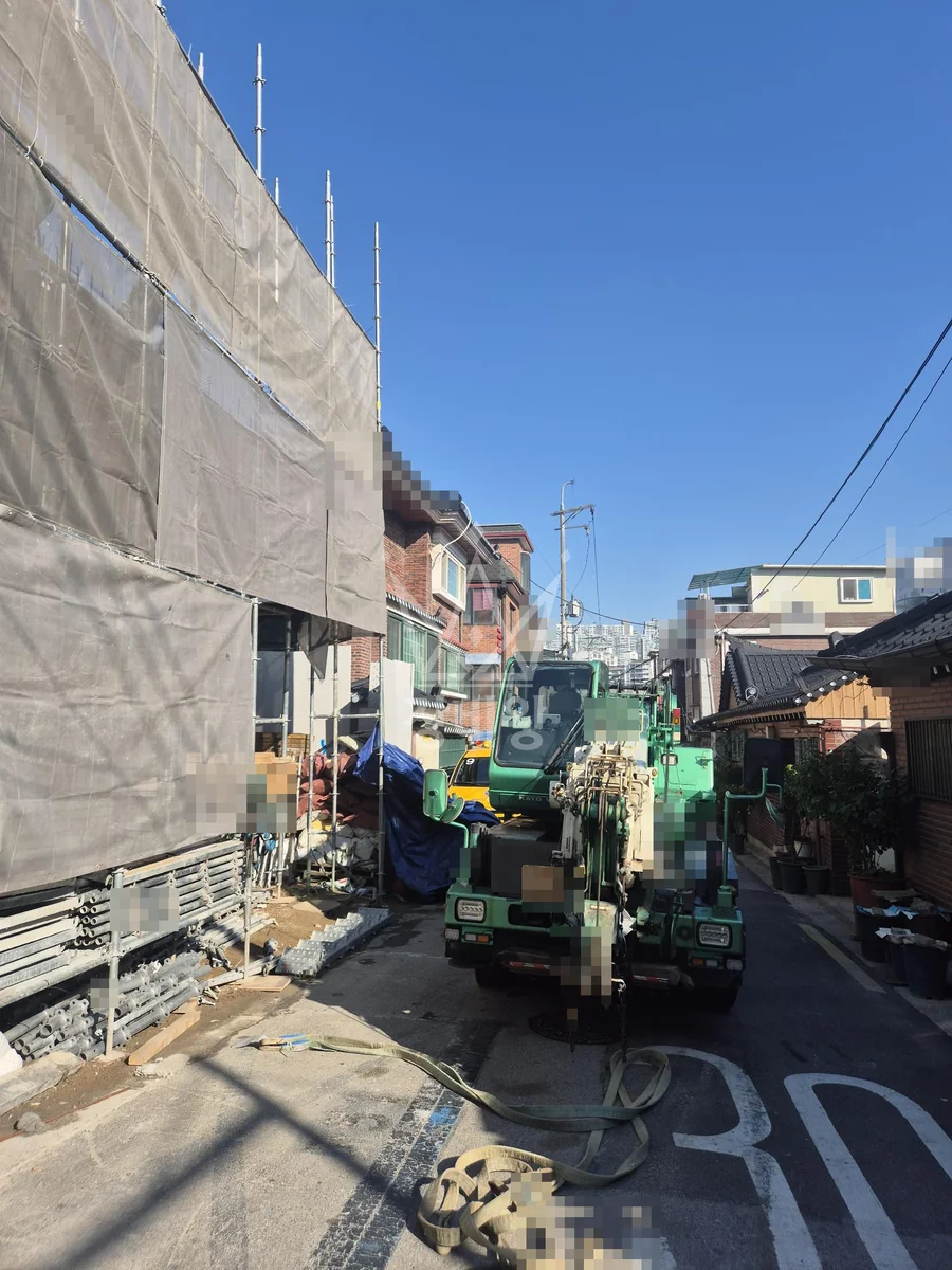 서울 성북구 삼선동4가 크레인 빔 작업 현장