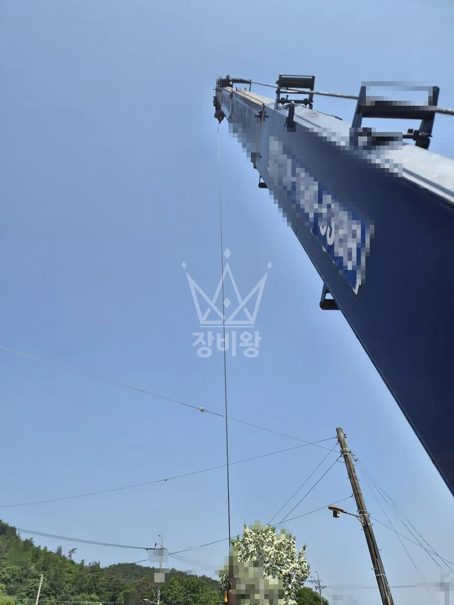 부산 영도구 동삼동 크레인 컨테이너 이동 작업 현장
