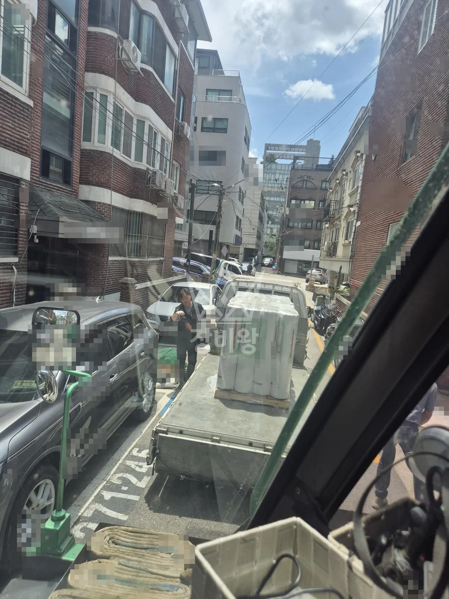 서울 크레인 빔 작업 현장