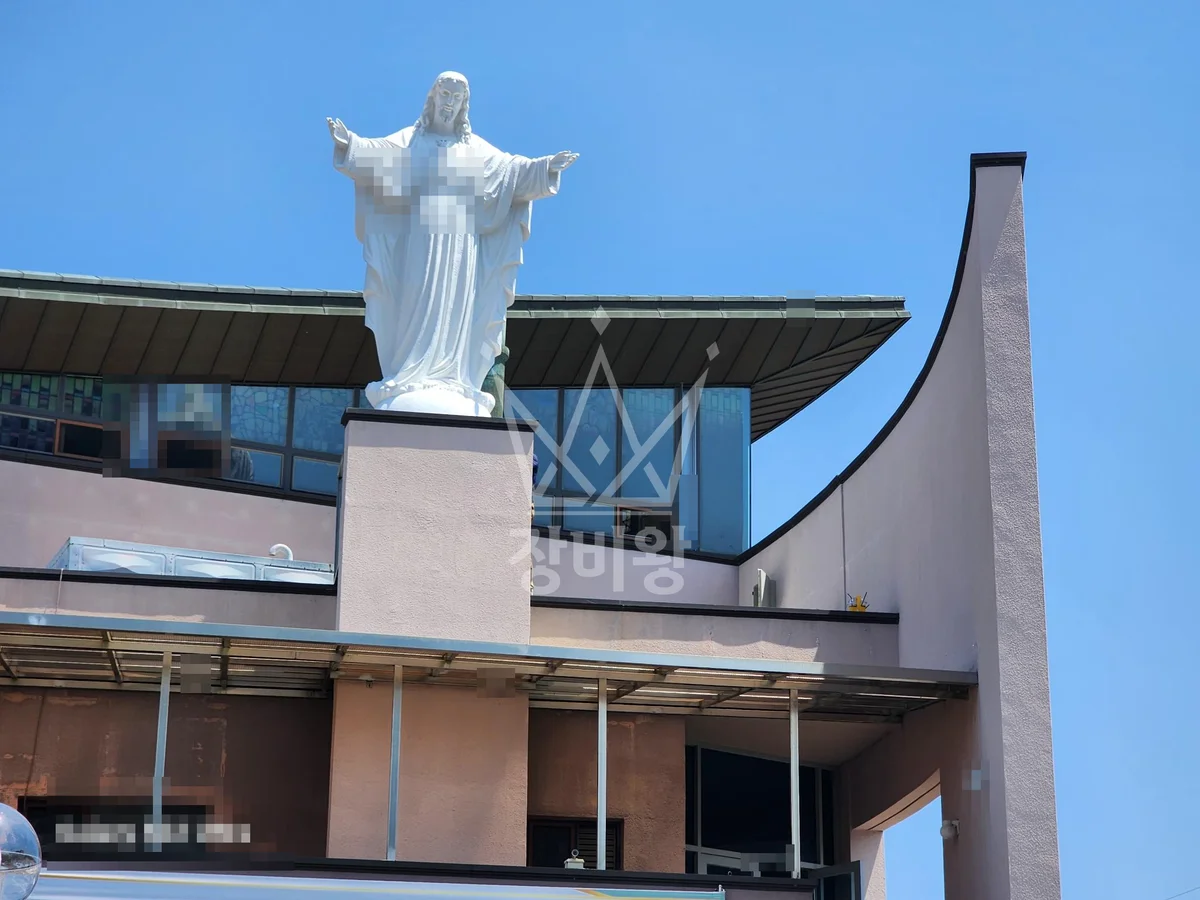 충남 아산시 장존동 크레인 빔 작업 현장