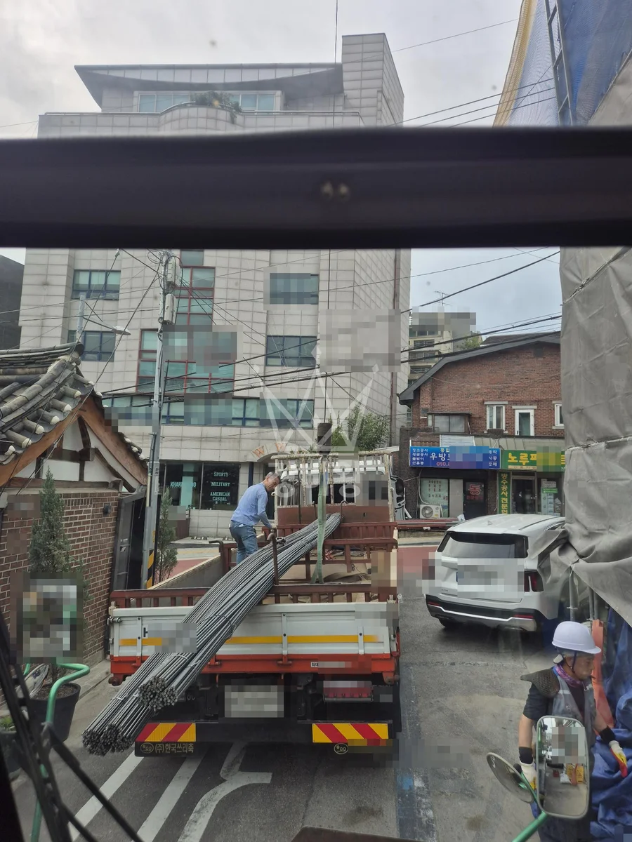 서울 성북구 삼선동2가 크레인 중량물 인양 작업 현장