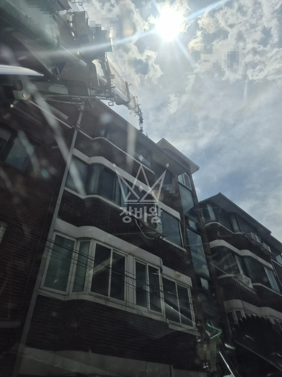 서울 양천구 목동 크레인 에어컨 실외기 작업 현장