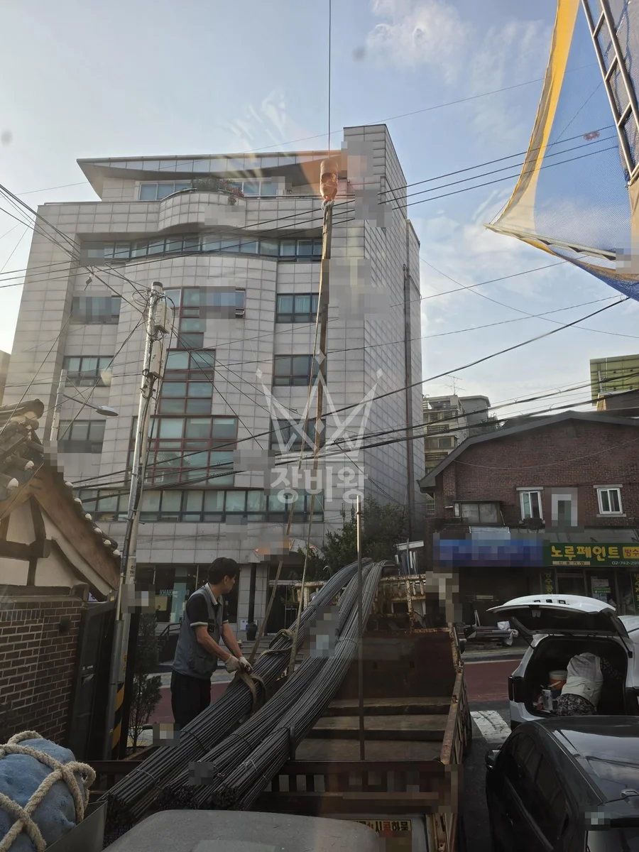 서울 성북구 동선동2가 크레인 에어컨 실외기 작업 현장